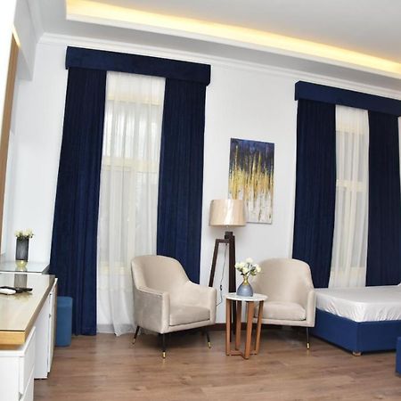 Ultra Loaloa Nile Maadi Hotel Kairo Bagian luar foto