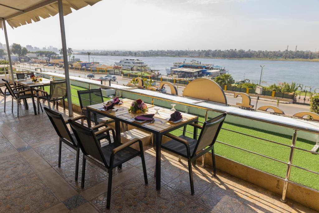 Ultra Loaloa Nile Maadi Hotel Kairo Bagian luar foto