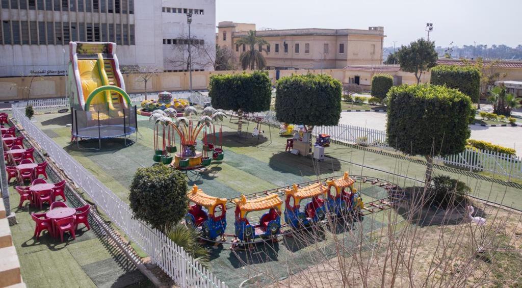 Ultra Loaloa Nile Maadi Hotel Kairo Bagian luar foto