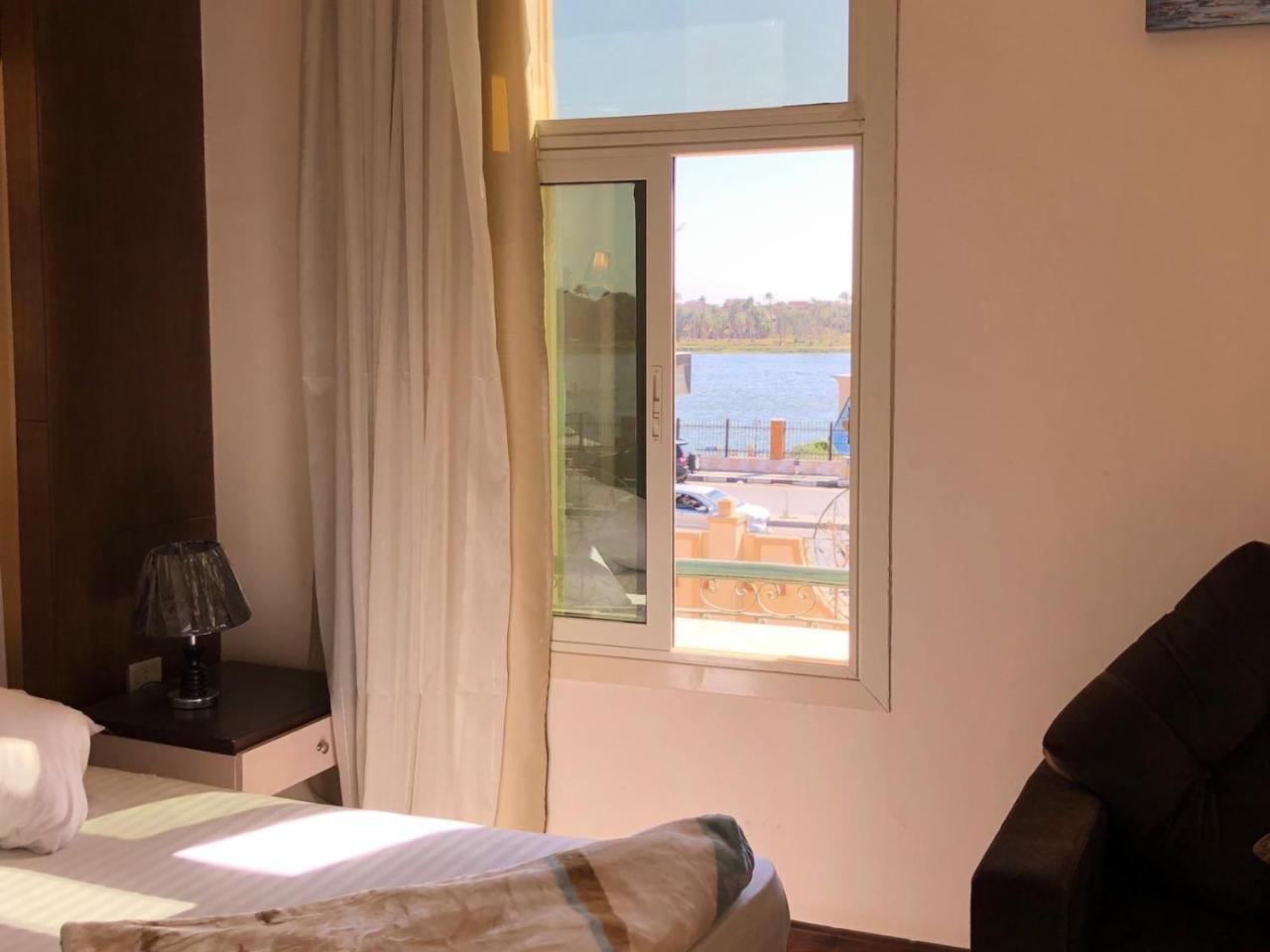 Ultra Loaloa Nile Maadi Hotel Kairo Bagian luar foto