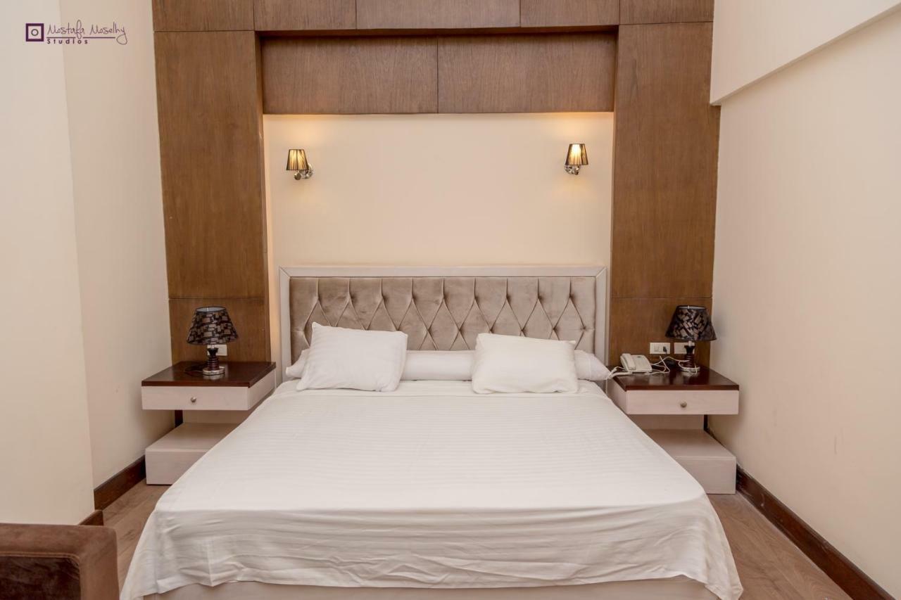 Ultra Loaloa Nile Maadi Hotel Kairo Bagian luar foto